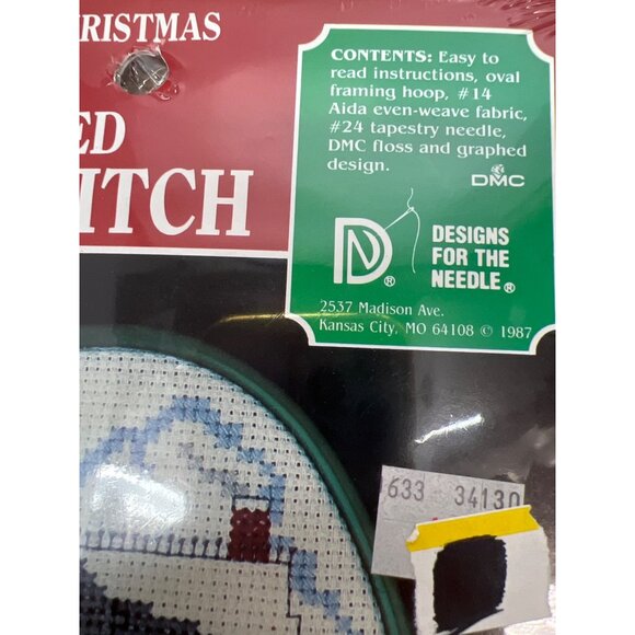 Counted Cross Stitch Kit "Home For Christmas" 4" x 5.5" With Hoop - Picture 3 of 4